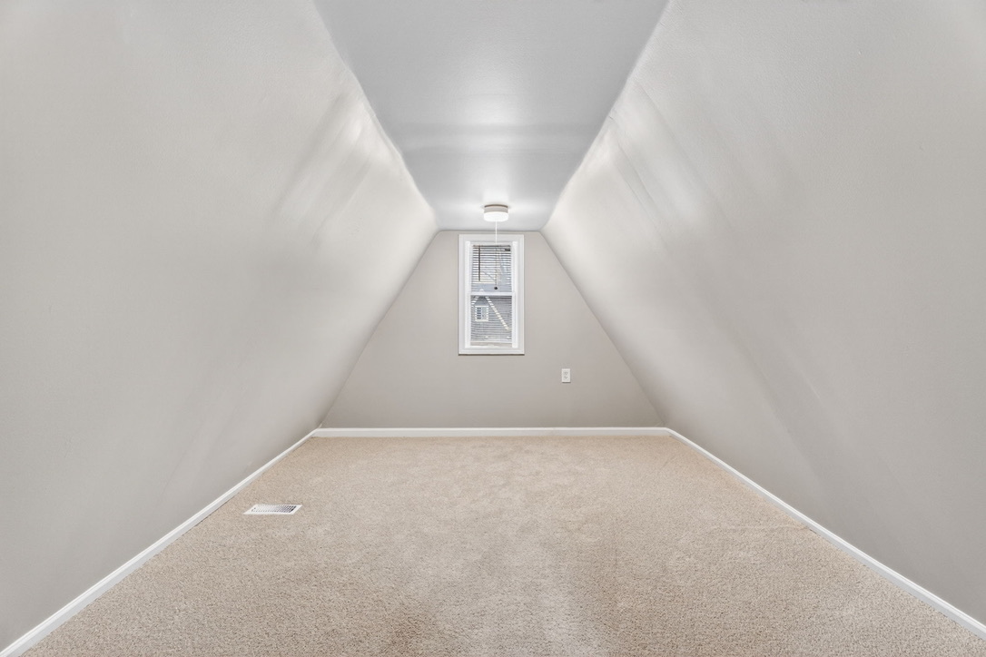 15800 Saint Marys additional photo 29