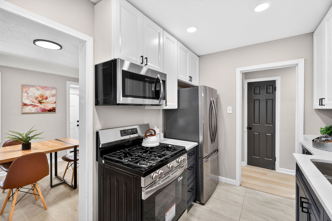 15800 Saint Marys additional photo 32